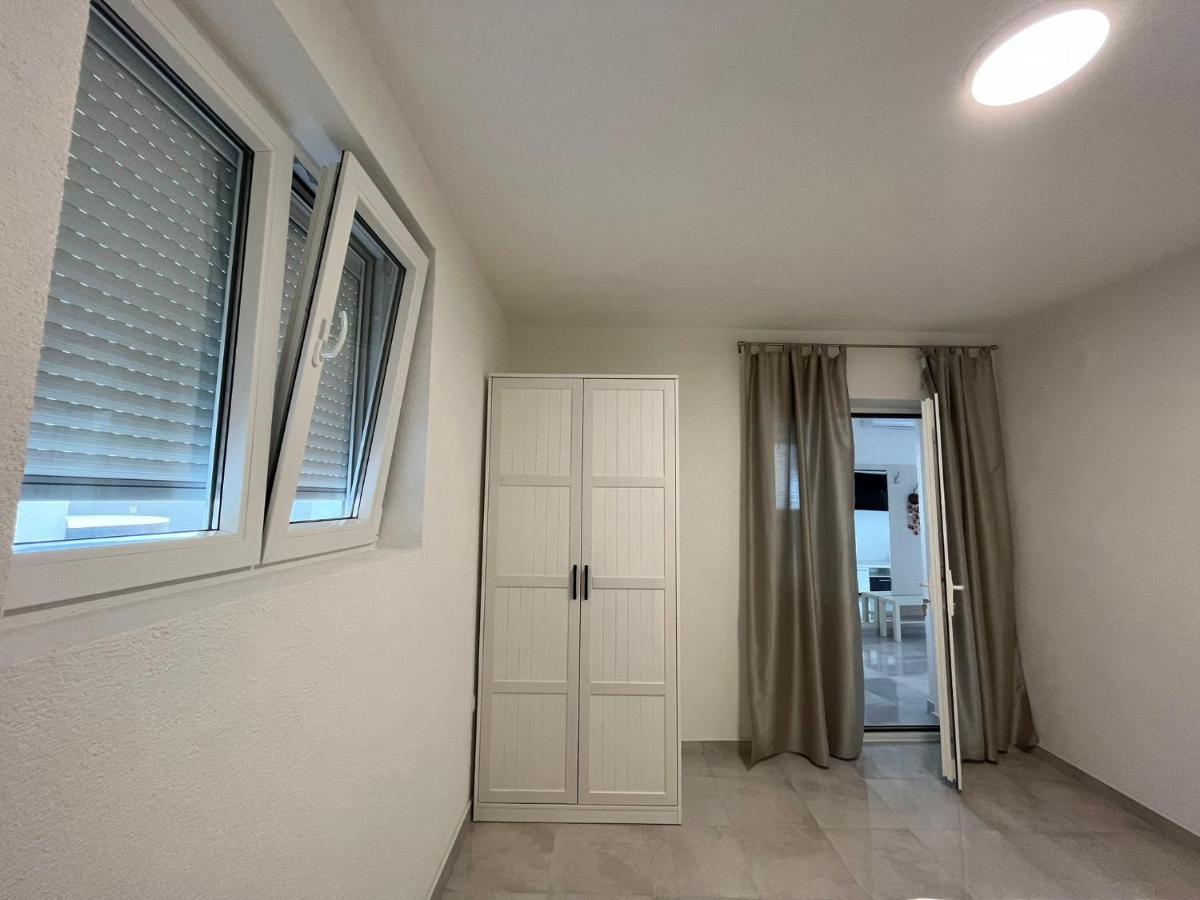 Deluxe Summer Breeze Baška Voda Exteriér fotografie